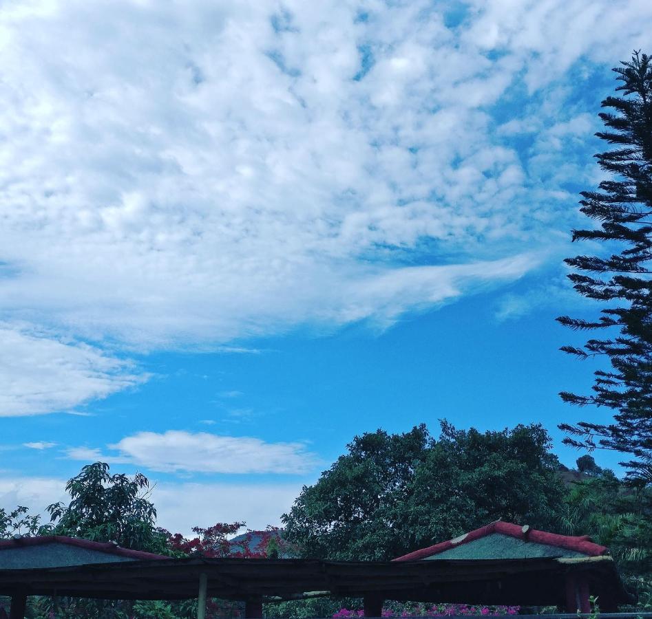 Golden Resort And Farm Nashik Luaran gambar