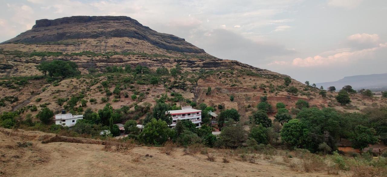 Golden Resort And Farm Nashik Luaran gambar