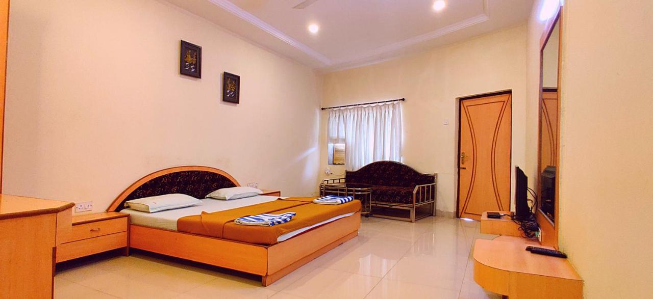 Golden Resort And Farm Nashik Luaran gambar