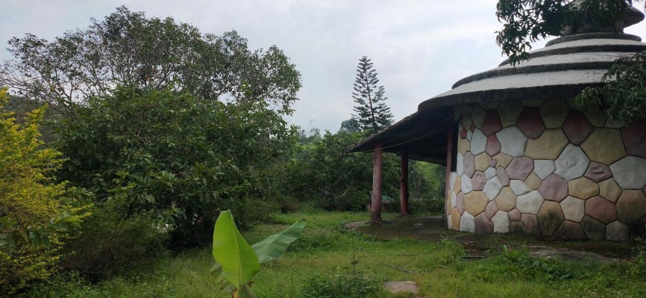 Golden Resort And Farm Nashik Luaran gambar