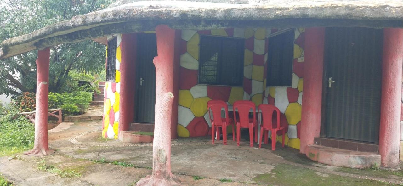 Golden Resort And Farm Nashik Luaran gambar